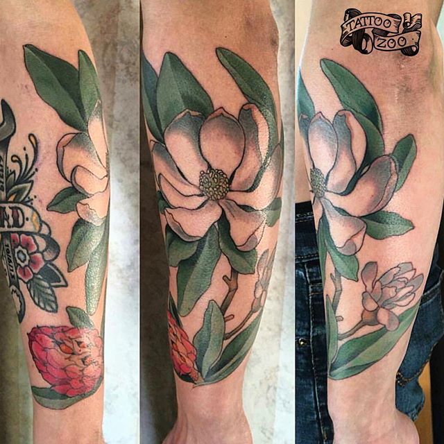 Tattoo uploaded by ColdGray  Magnolia and portrait tattoo by Cold Gray  ColdGray blackandgrey realism realistic hyperrealism magnolia  portrait lady ladyhead flower floral circle  Tattoodo
